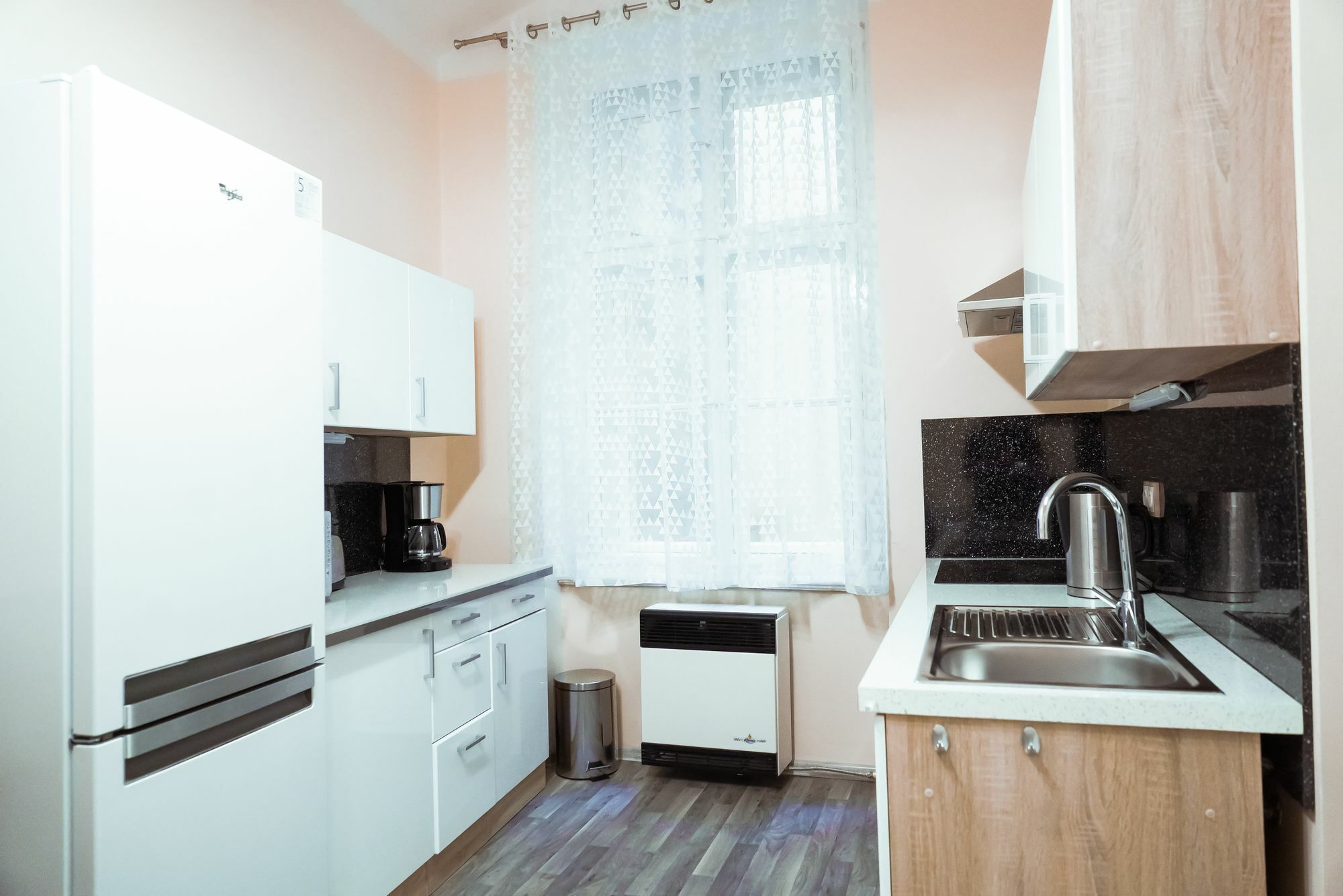 Vertigo Apartment Прага Екстер'єр фото